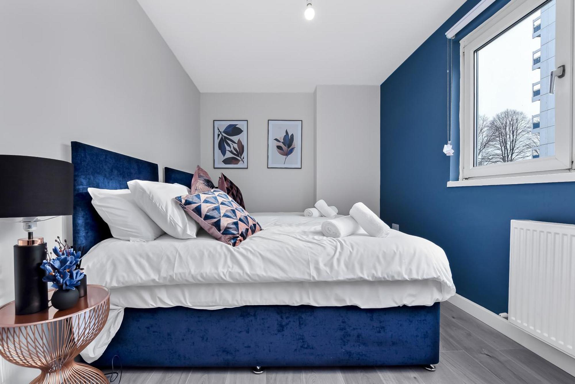 Lovely 4 Bedroom With Outdoor Space Appartamento Londra