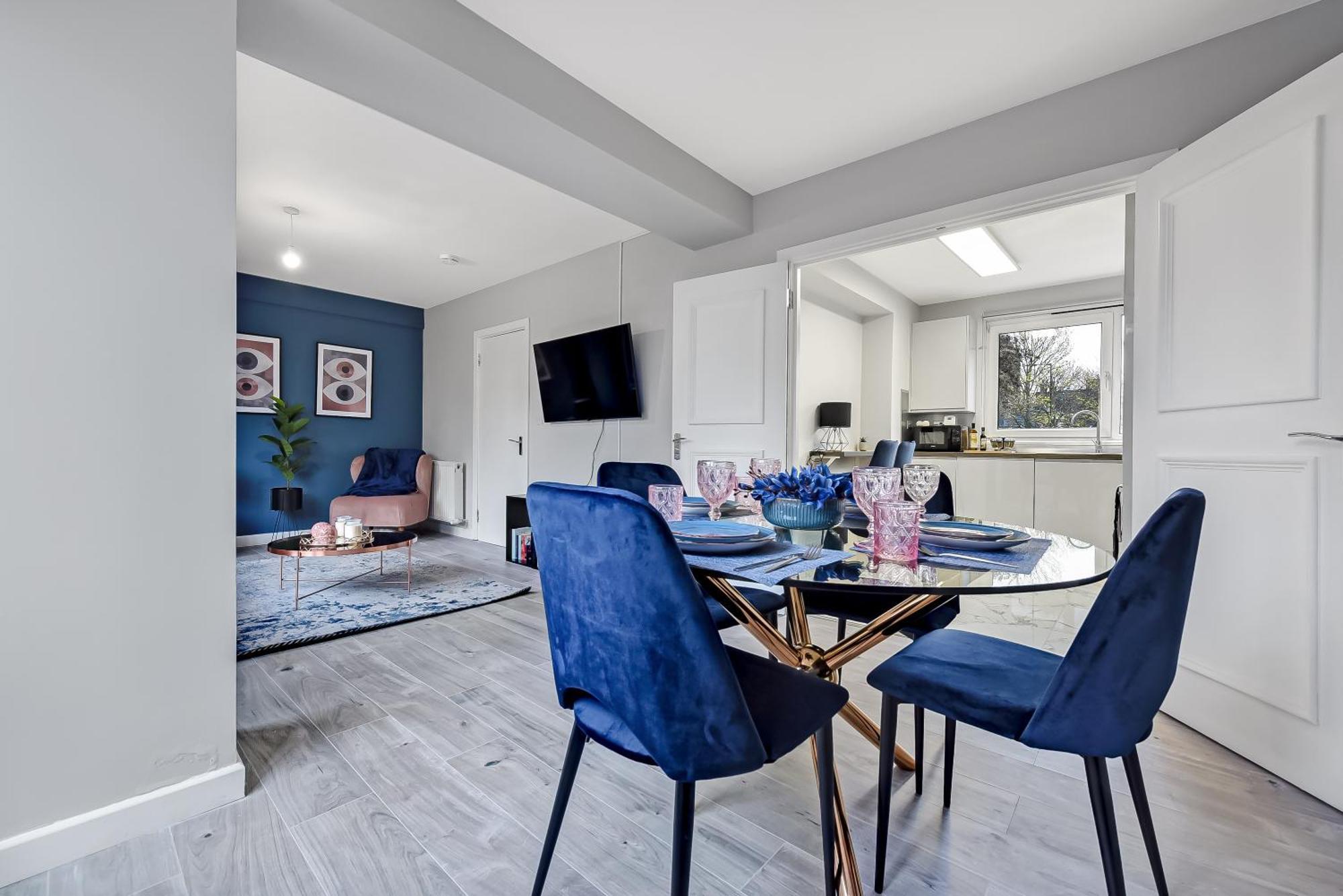 Appartamento Lovely 4 Bedroom With Outdoor Space